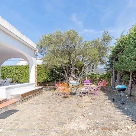 Mb1-house With Big Garden ,swimming-pool, & Barbacue In *